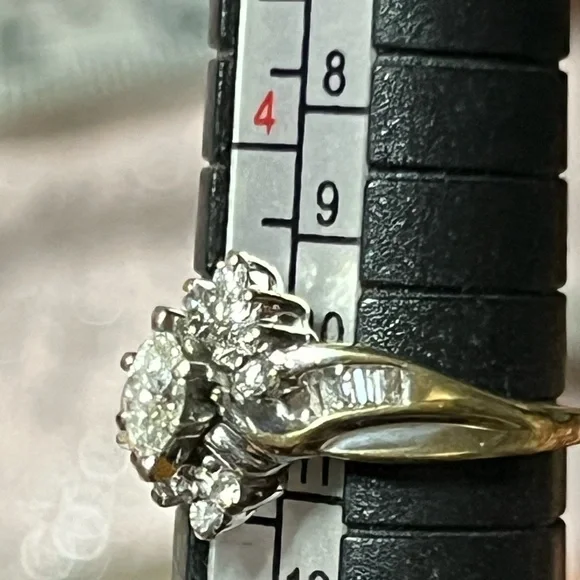 SALE!! 14k Solid yellow gold and naturall diamond ring - Picture 5 of 14